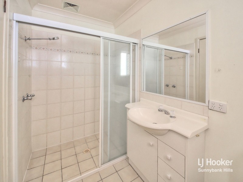 19 Nolan Place, Calamvale QLD 4116