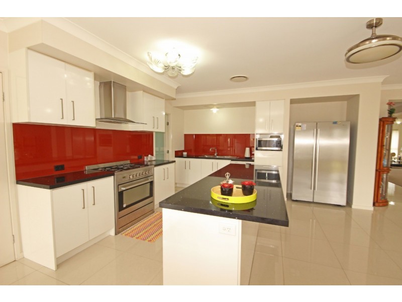 37 Cascade Drive, Underwood QLD 4119