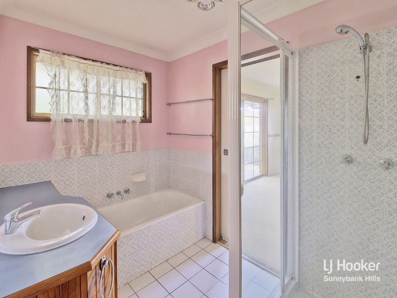 18 Garrima Drive, Loganholme QLD 4129