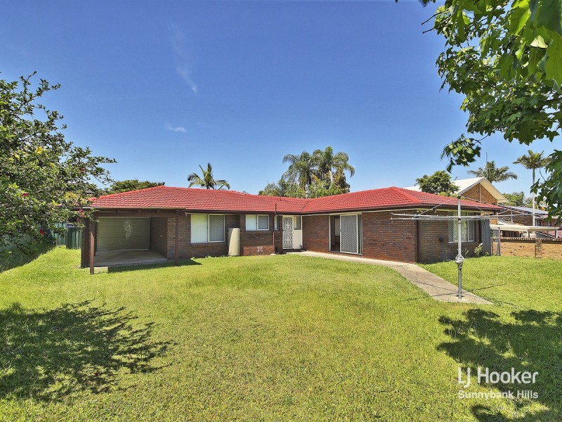 12 Metropole Street, Robertson QLD 4109