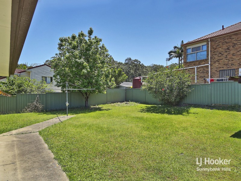 12 Metropole Street, Robertson QLD 4109