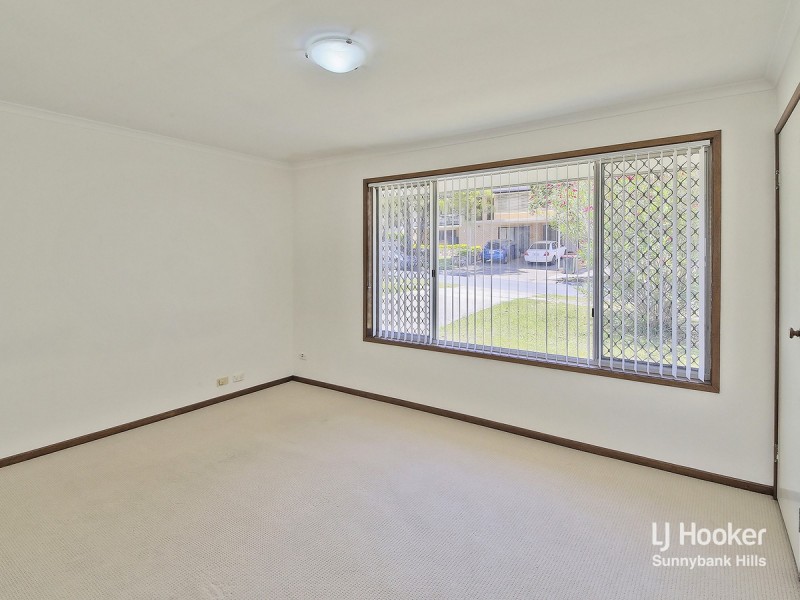 12 Metropole Street, Robertson QLD 4109