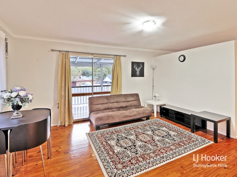 82 Ervatamia Street, Runcorn QLD 4113