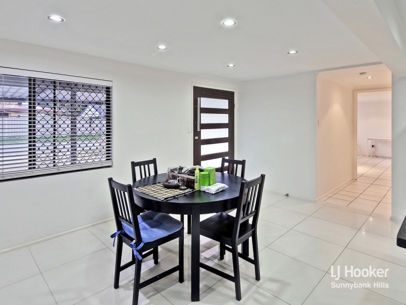 82 Ervatamia Street, Runcorn QLD 4113