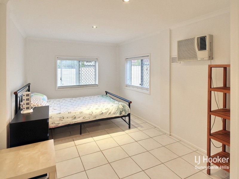82 Ervatamia Street, Runcorn QLD 4113