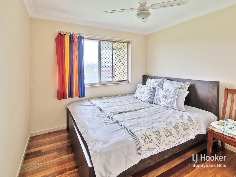 18 Bramwell Street, Eight Mile Plains QLD 4113