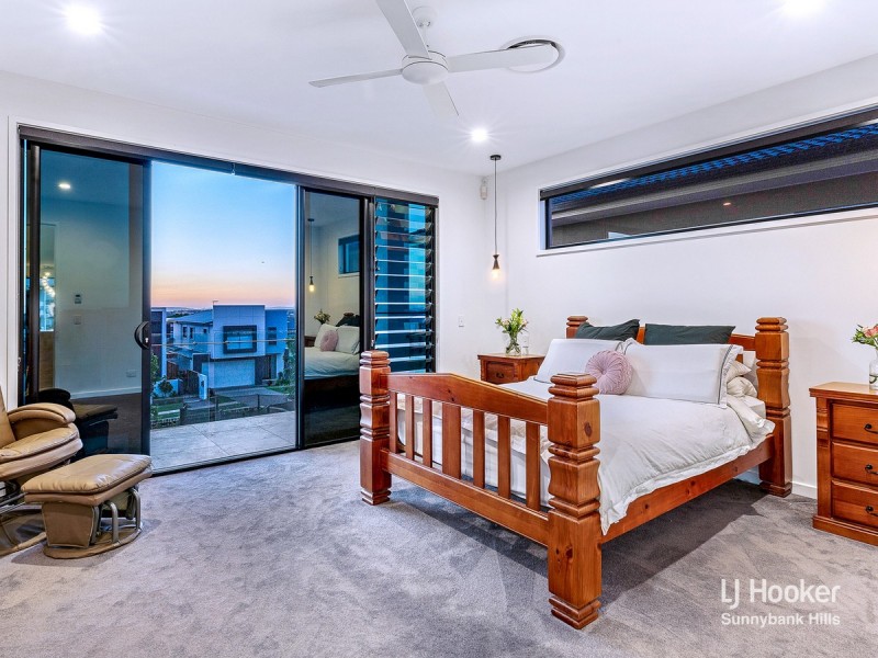 5 Royal Crescent, Rochedale QLD 4123