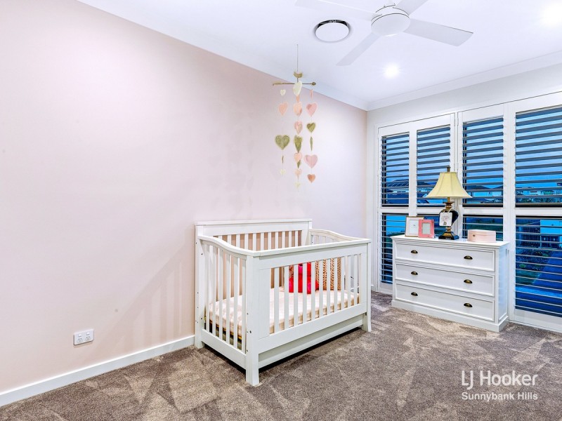 5 Royal Crescent, Rochedale QLD 4123