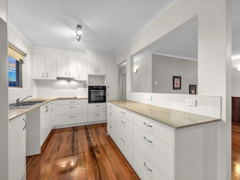 5 Monte Carlo Street, Wishart QLD 4122