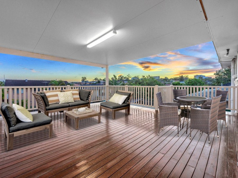 5 Monte Carlo Street, Wishart QLD 4122