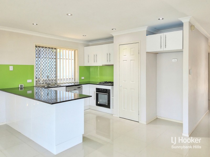 22 Rubicon Crescent, Kuraby QLD 4112