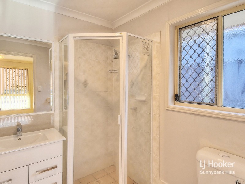 22 Rubicon Crescent, Kuraby QLD 4112