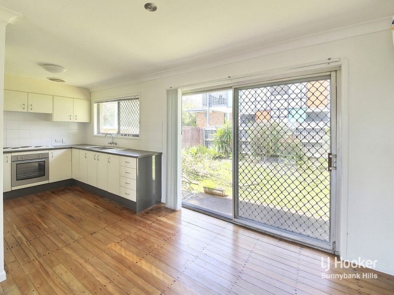 2 Viewpoint Street, Sunnybank Hills QLD 4109