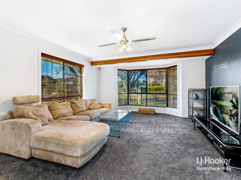 1 Jefferson Place, Stretton QLD 4116