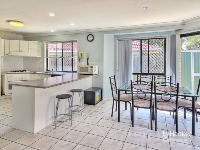 6 Mulgrave Crescent, Forest Lake QLD 4078