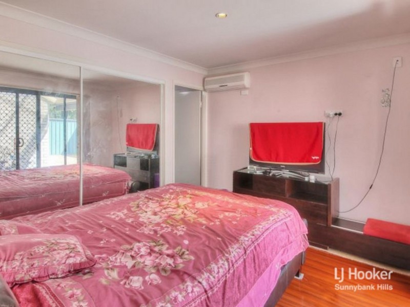 6 Mulgrave Crescent, Forest Lake QLD 4078