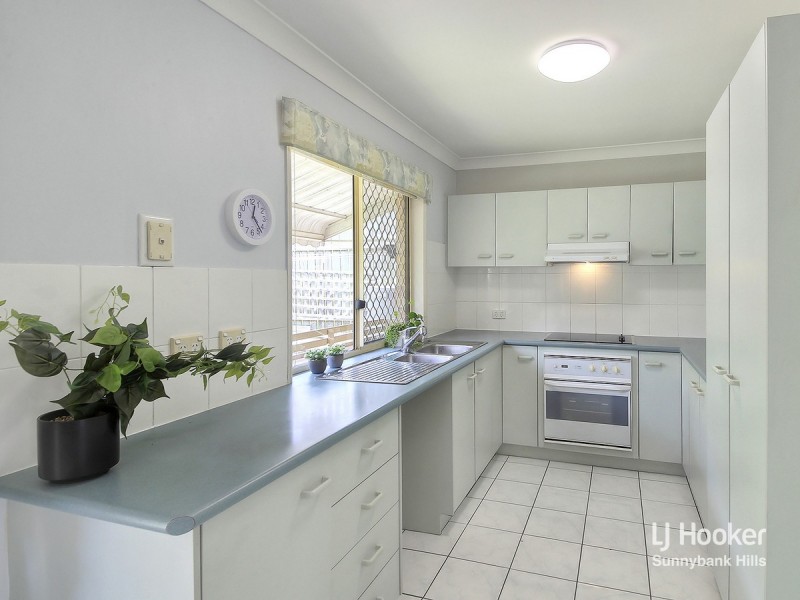 25 Timaru Crescent, Eight Mile Plains QLD 4113
