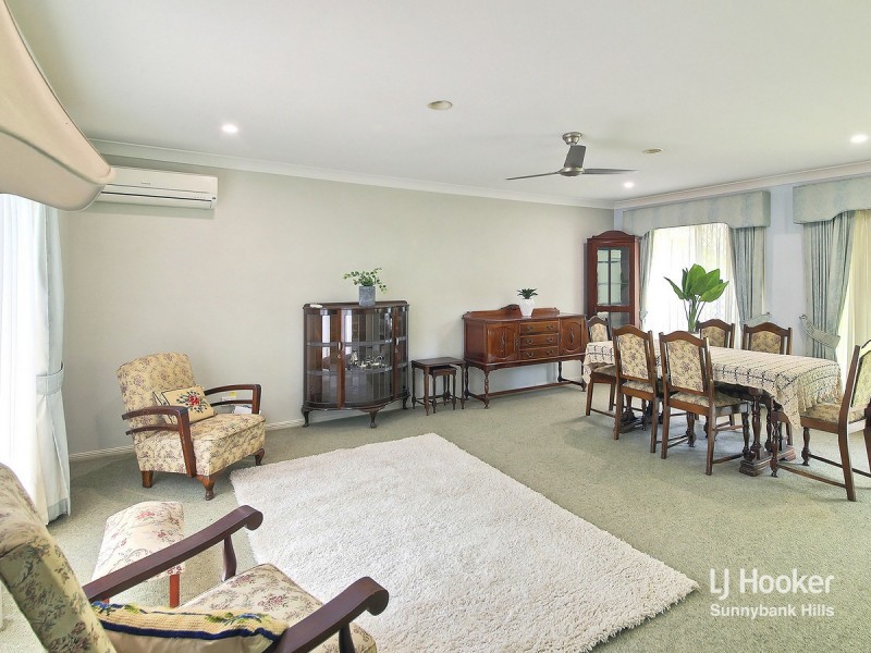 25 Timaru Crescent, Eight Mile Plains QLD 4113