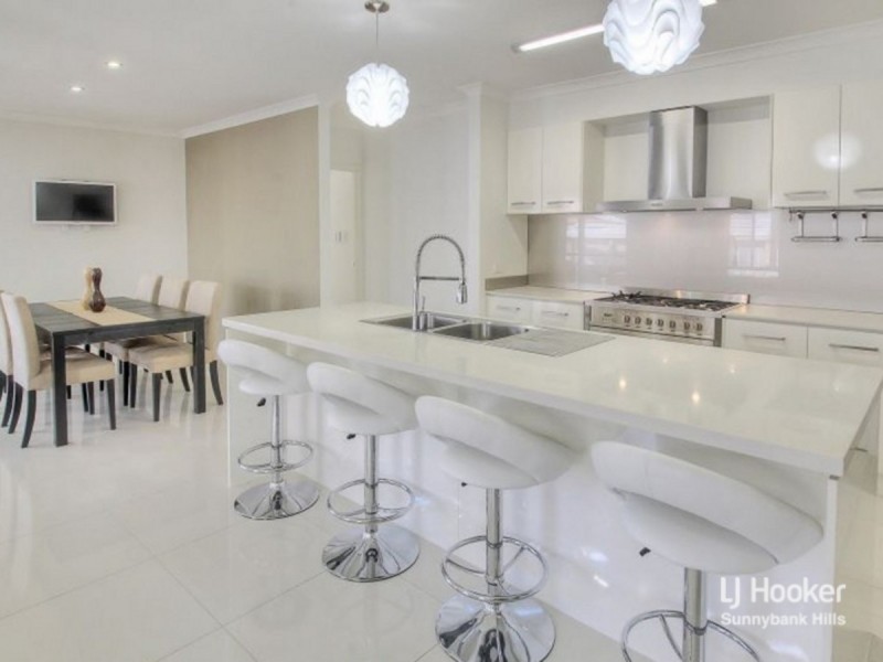 32 Aster Place, Calamvale QLD 4116