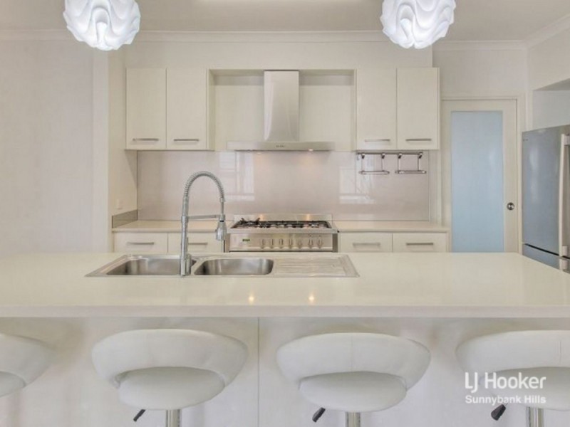 32 Aster Place, Calamvale QLD 4116