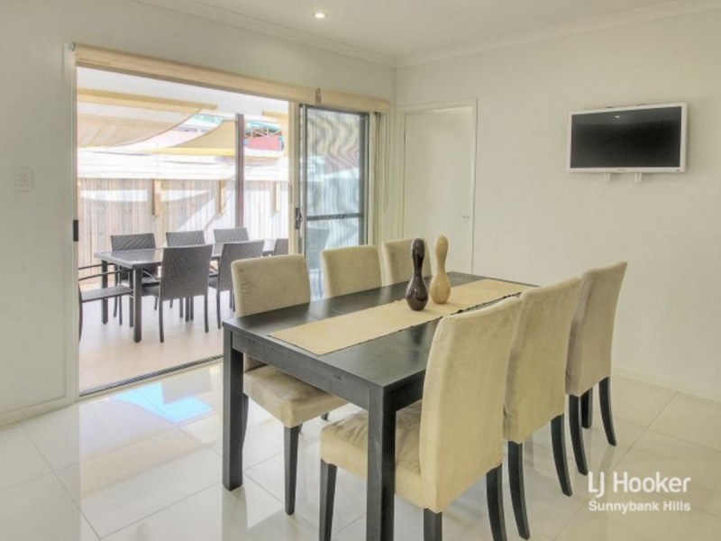 32 Aster Place, Calamvale QLD 4116