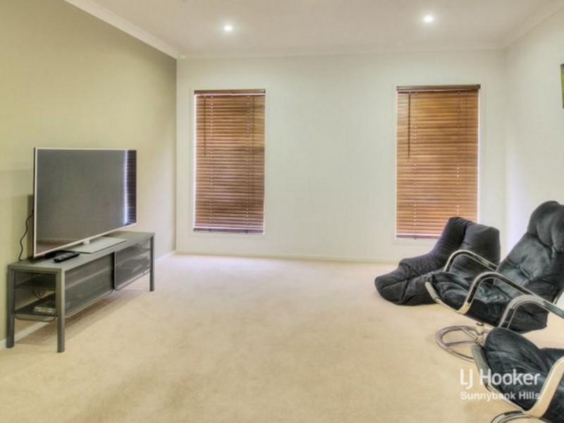 32 Aster Place, Calamvale QLD 4116