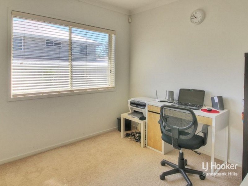 32 Aster Place, Calamvale QLD 4116