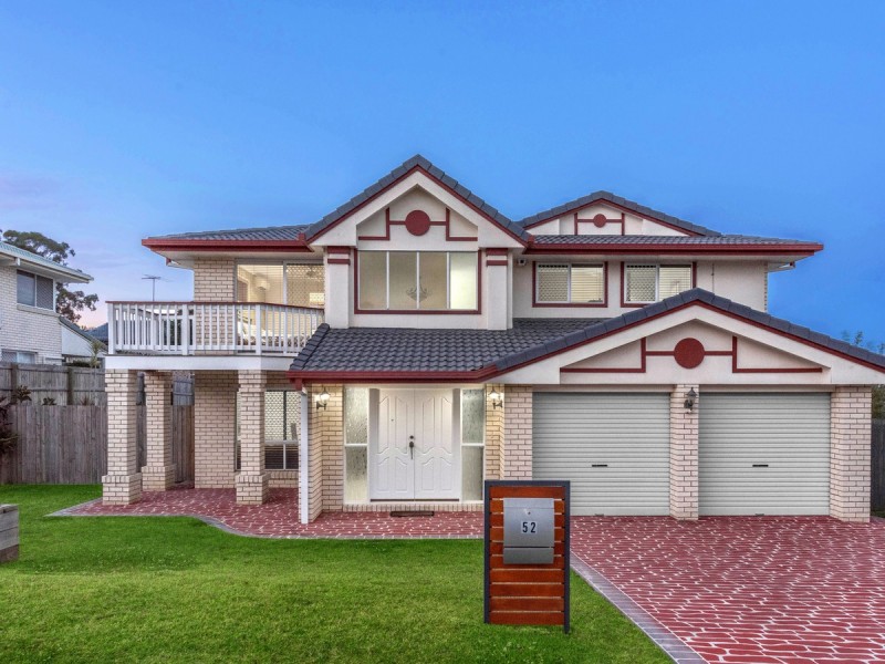 52 Hummingbird Crescent, Wishart QLD 4122