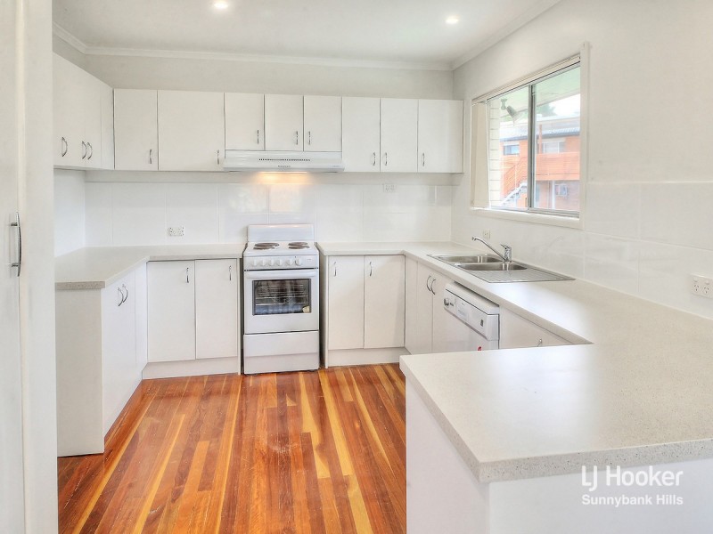 7 Acron Street, Macgregor QLD 4109