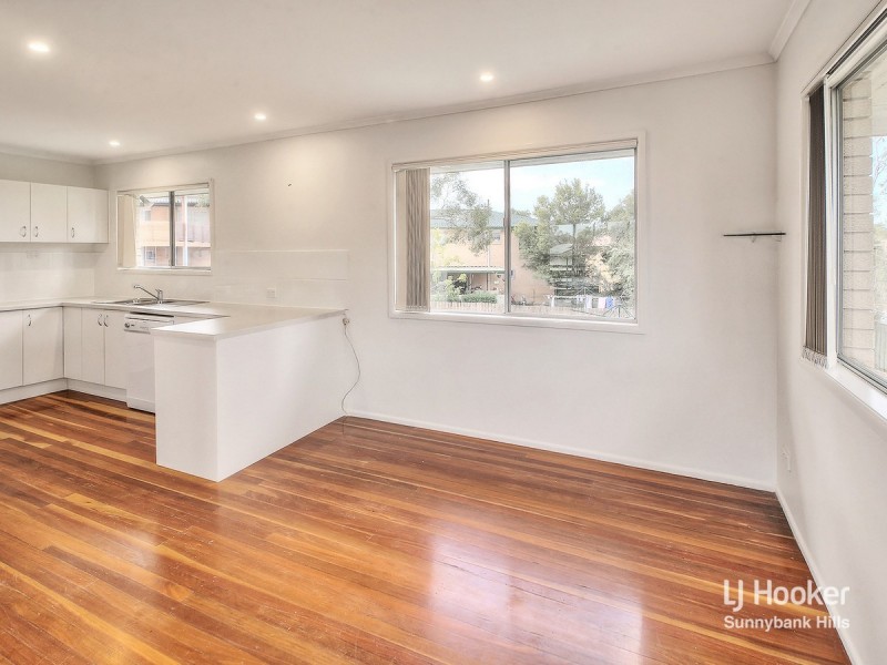 7 Acron Street, Macgregor QLD 4109