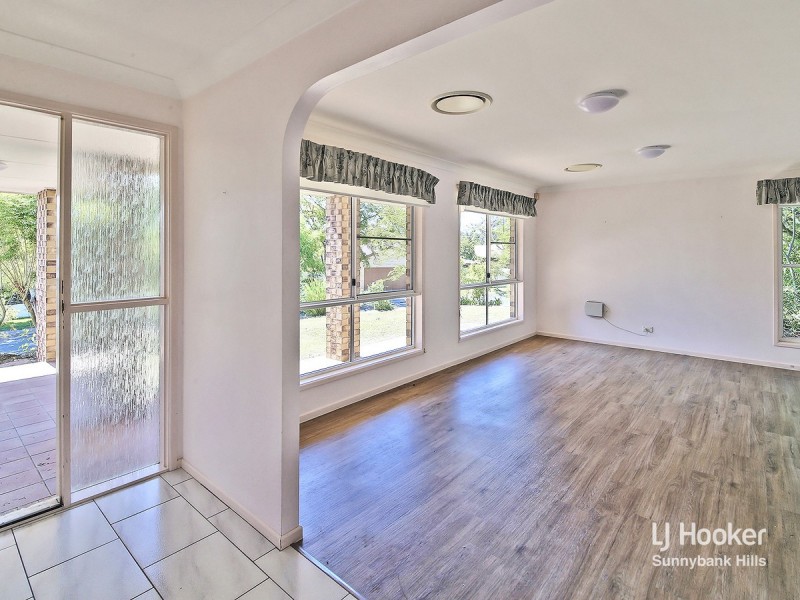 3 Tanglebrush Place, Calamvale QLD 4116