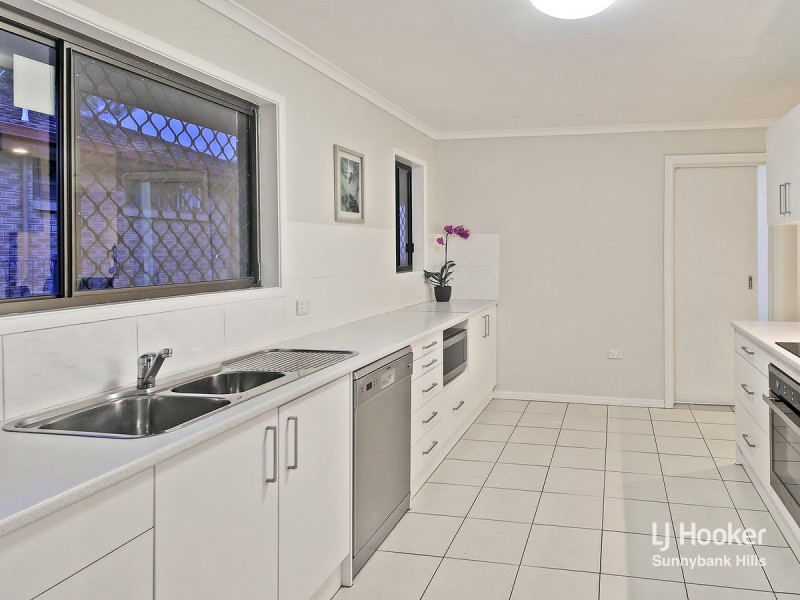 7 Basking Street, Runcorn QLD 4113