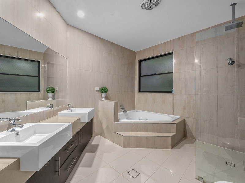 17 Selvage Street, Sunnybank QLD 4109