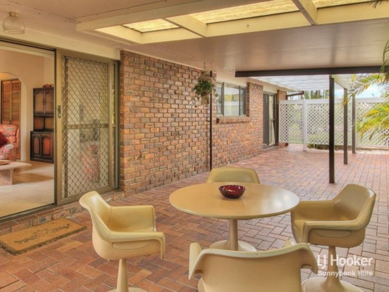 17 Marsala Street, Calamvale QLD 4116