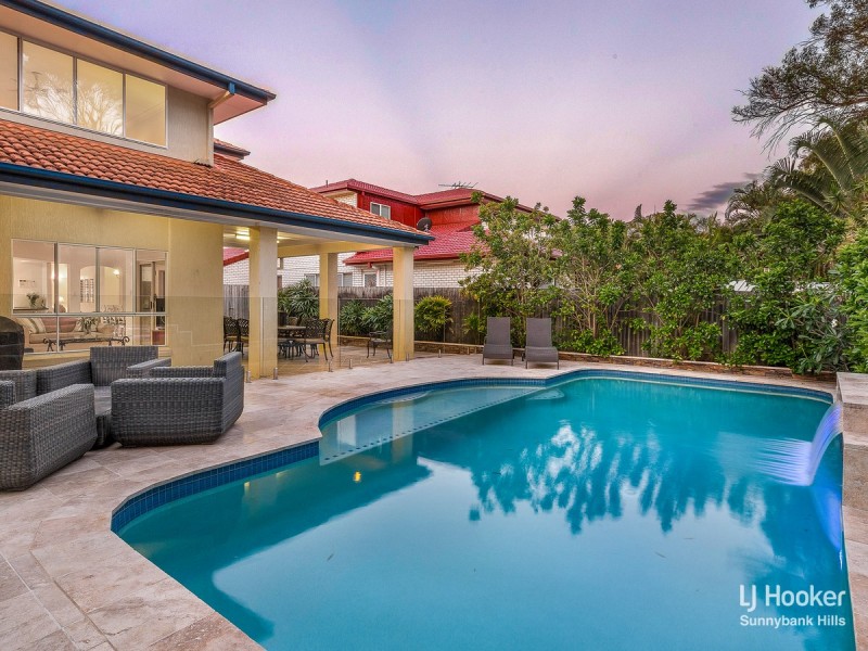 42 Poinciana Crescent, Stretton QLD 4116