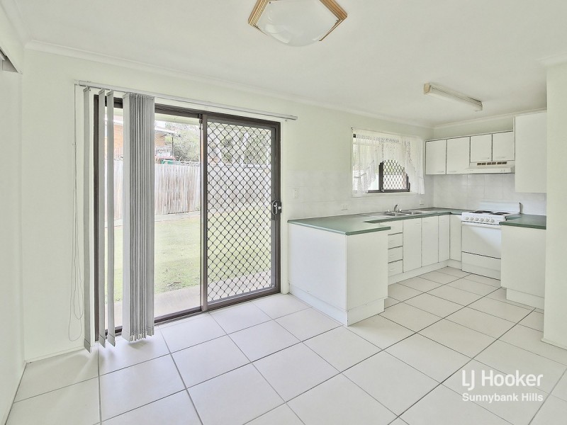 180 Pinelands Road, Sunnybank Hills QLD 4109