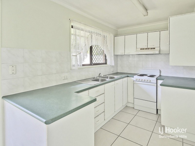 180 Pinelands Road, Sunnybank Hills QLD 4109