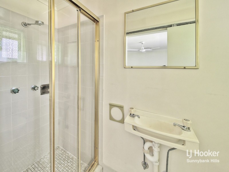 180 Pinelands Road, Sunnybank Hills QLD 4109