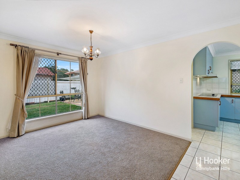 1 Cleveland Place, Stretton QLD 4116