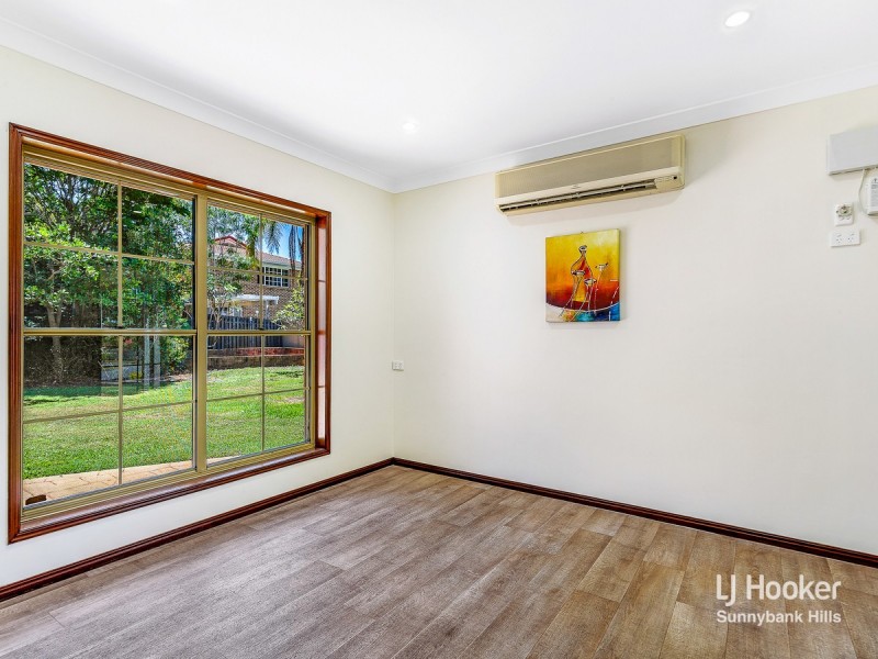 11 Hickory Place, Calamvale QLD 4116