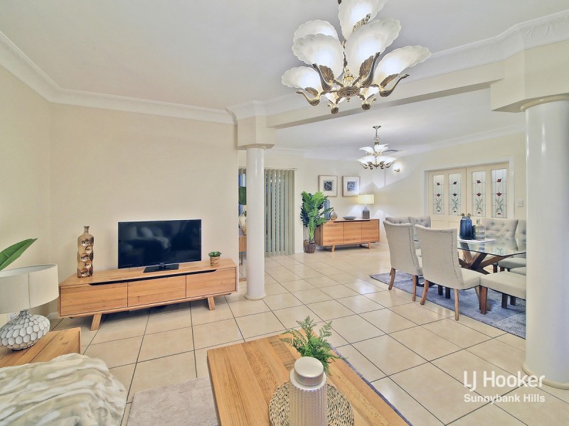 9 Westland Street, Macgregor QLD 4109