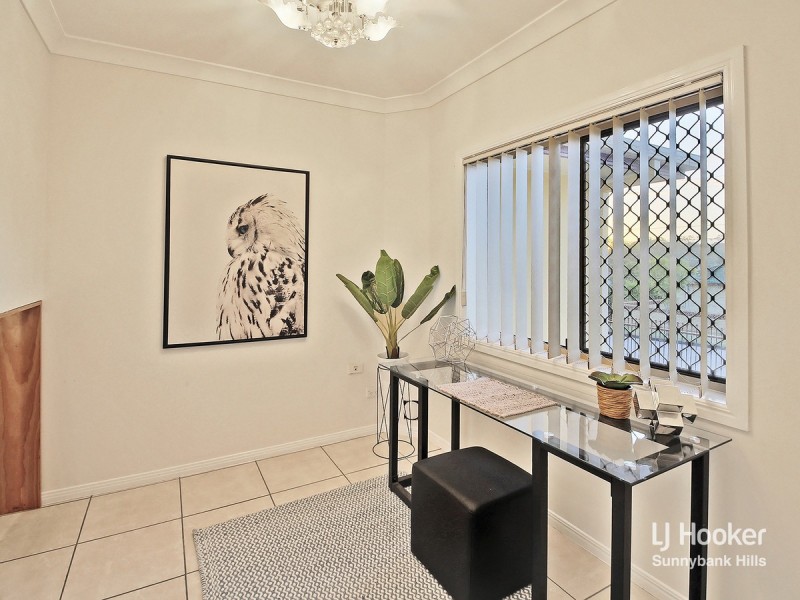 9 Westland Street, Macgregor QLD 4109