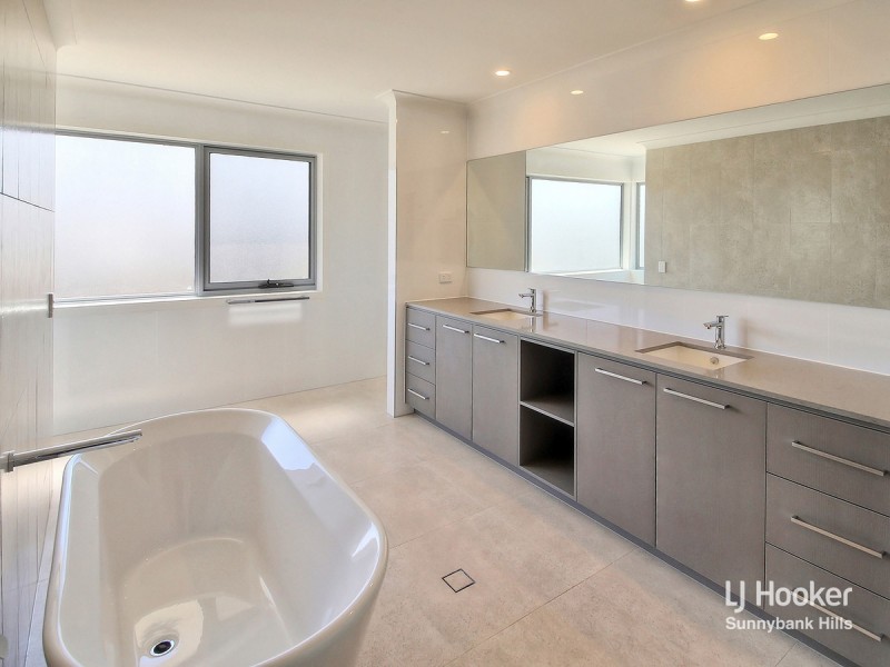 29 Ascent Street, Rochedale QLD 4123
