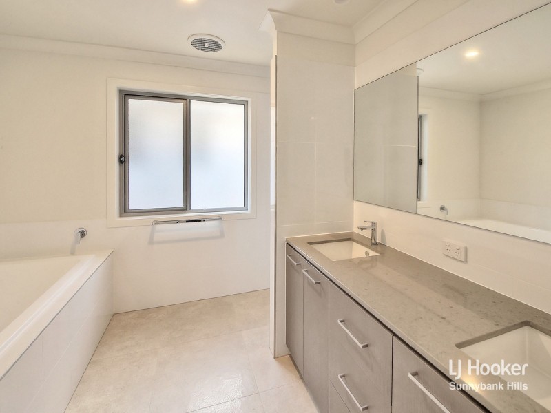 29 Ascent Street, Rochedale QLD 4123