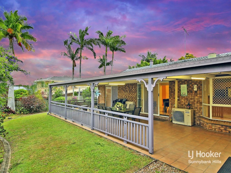 61 Bordeaux Street, Eight Mile Plains QLD 4113