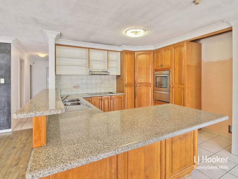 29 Casuarina Crescent, Calamvale QLD 4116