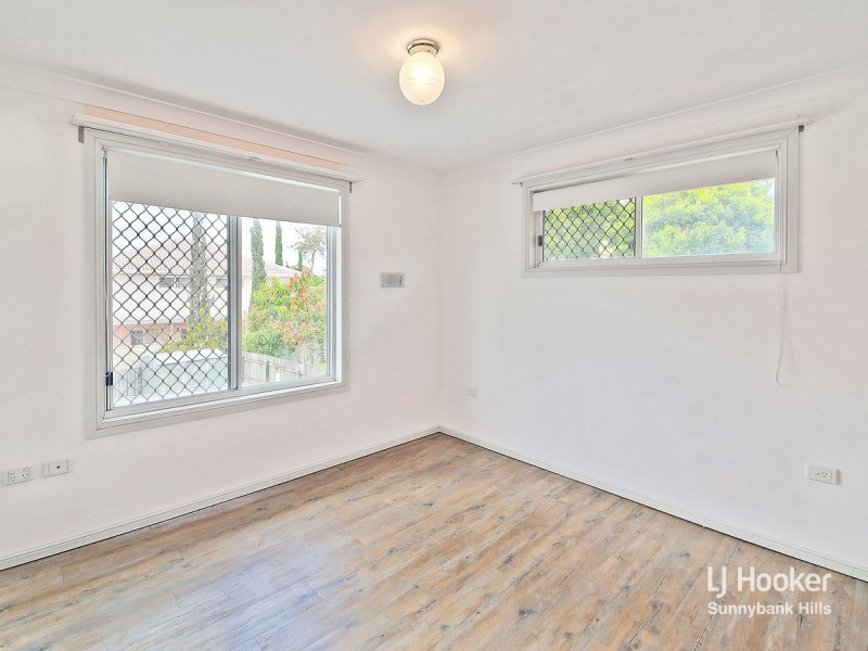 29 Casuarina Crescent, Calamvale QLD 4116