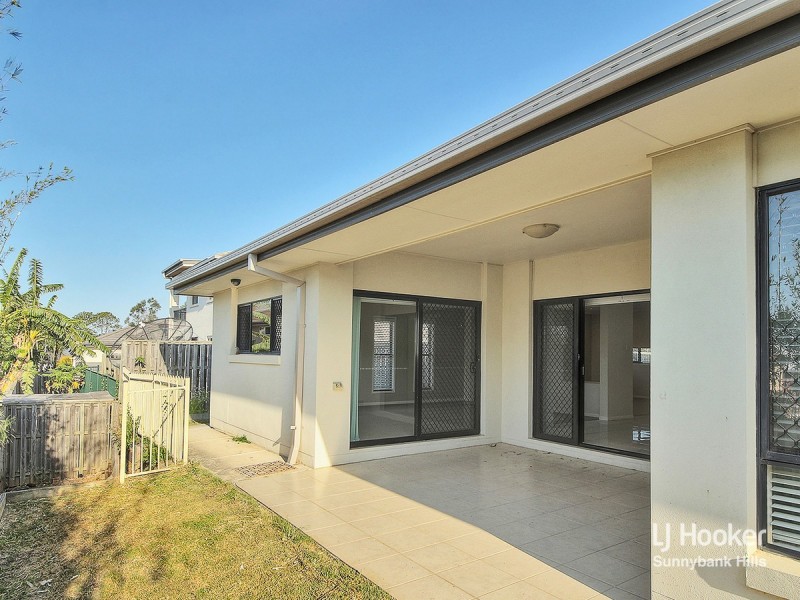 10 Collett Street, Eight Mile Plains QLD 4113