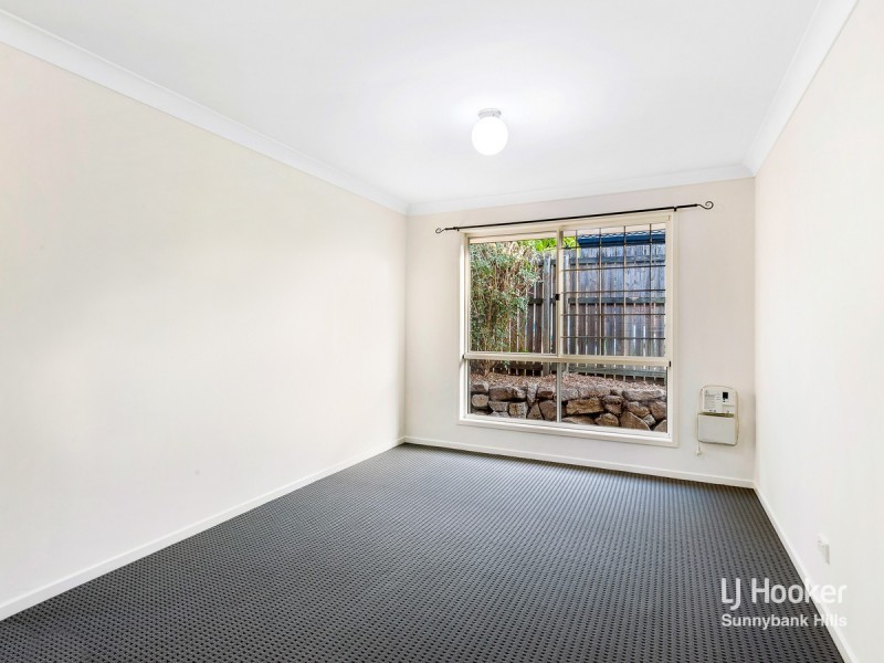 11 Swanbrook Place, Parkinson QLD 4115