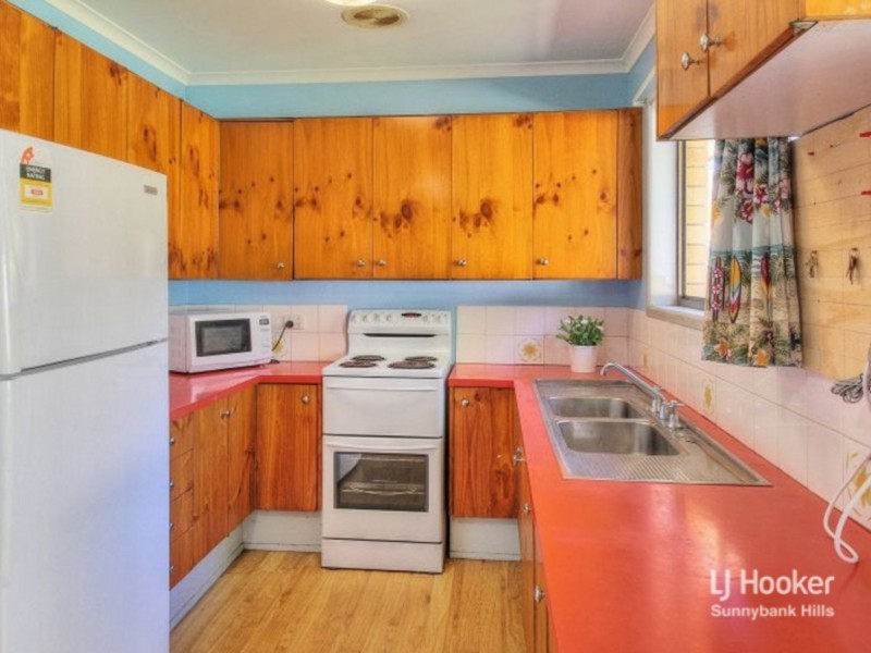 182 Pinelands Road, Sunnybank Hills QLD 4109